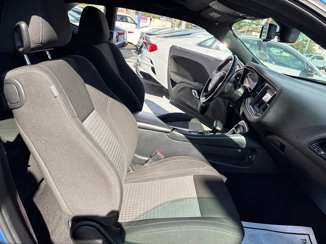 Used 2021 Dodge Challenger SXT RWD image 19