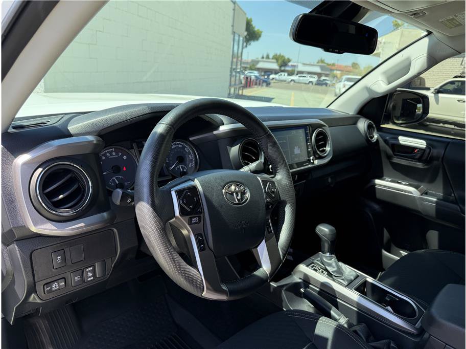 Used 2023 Toyota Tacoma 4x4 Double Cab w/ Trail Edition image 13