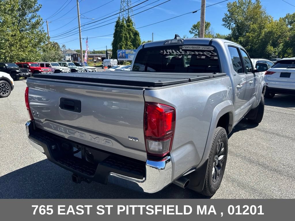 Used 2021 Toyota Tacoma SR5 AWD/4WD image 8