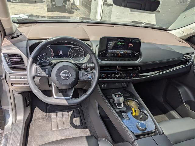 Used 2023 Nissan Rogue SL w/ SL Premium Package AWD/4WD image 14