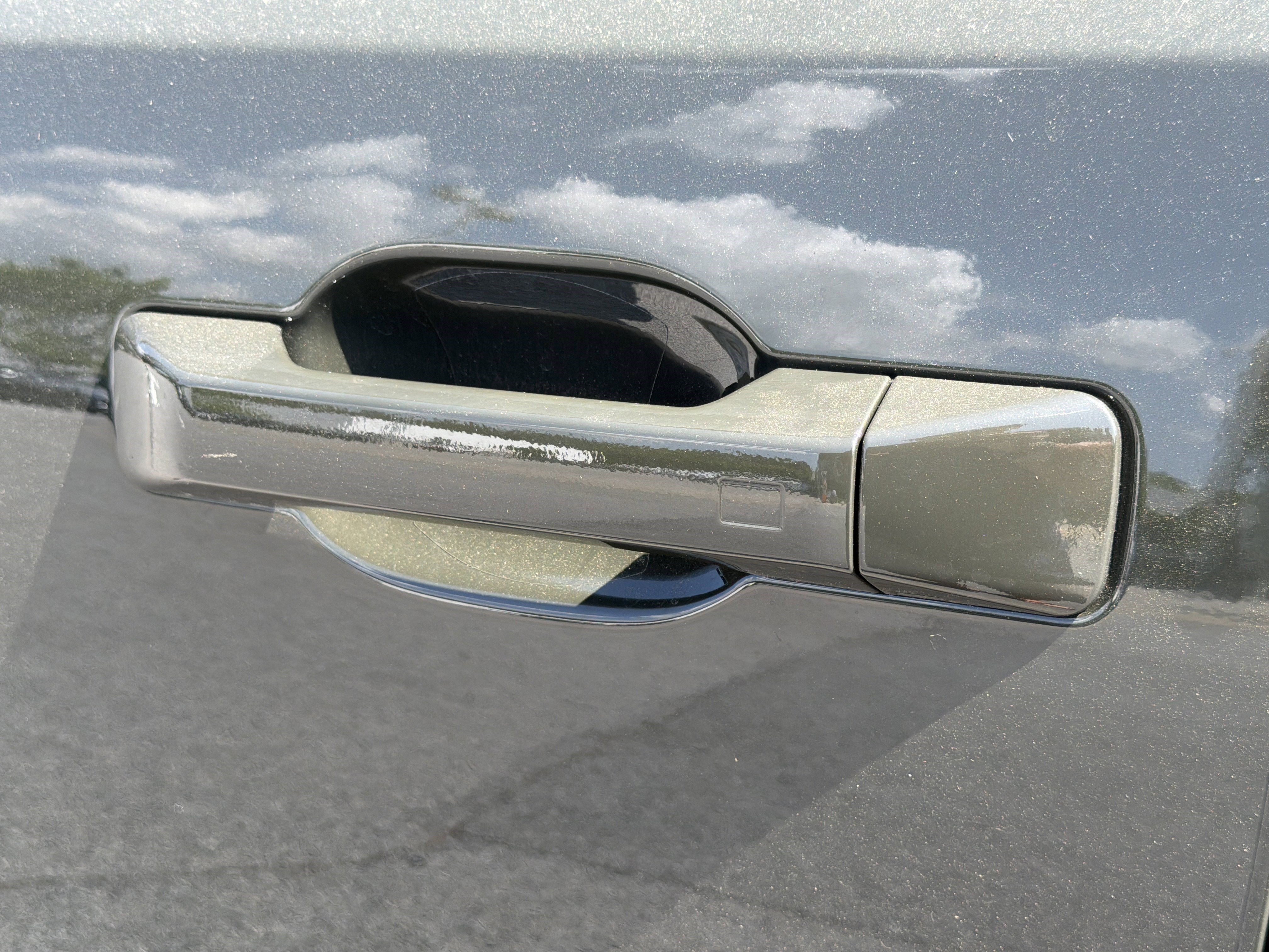 New 2026 Hyundai Santa Fe Limited FWD image 30