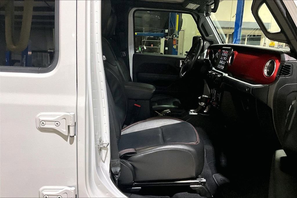 Used 2021 Jeep Gladiator Rubicon image 7