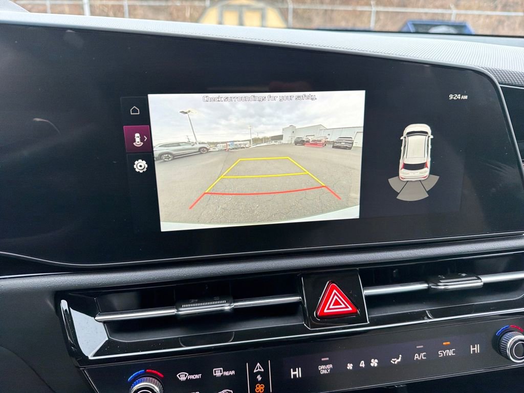 Certified 2025 Kia Niro EX image 21