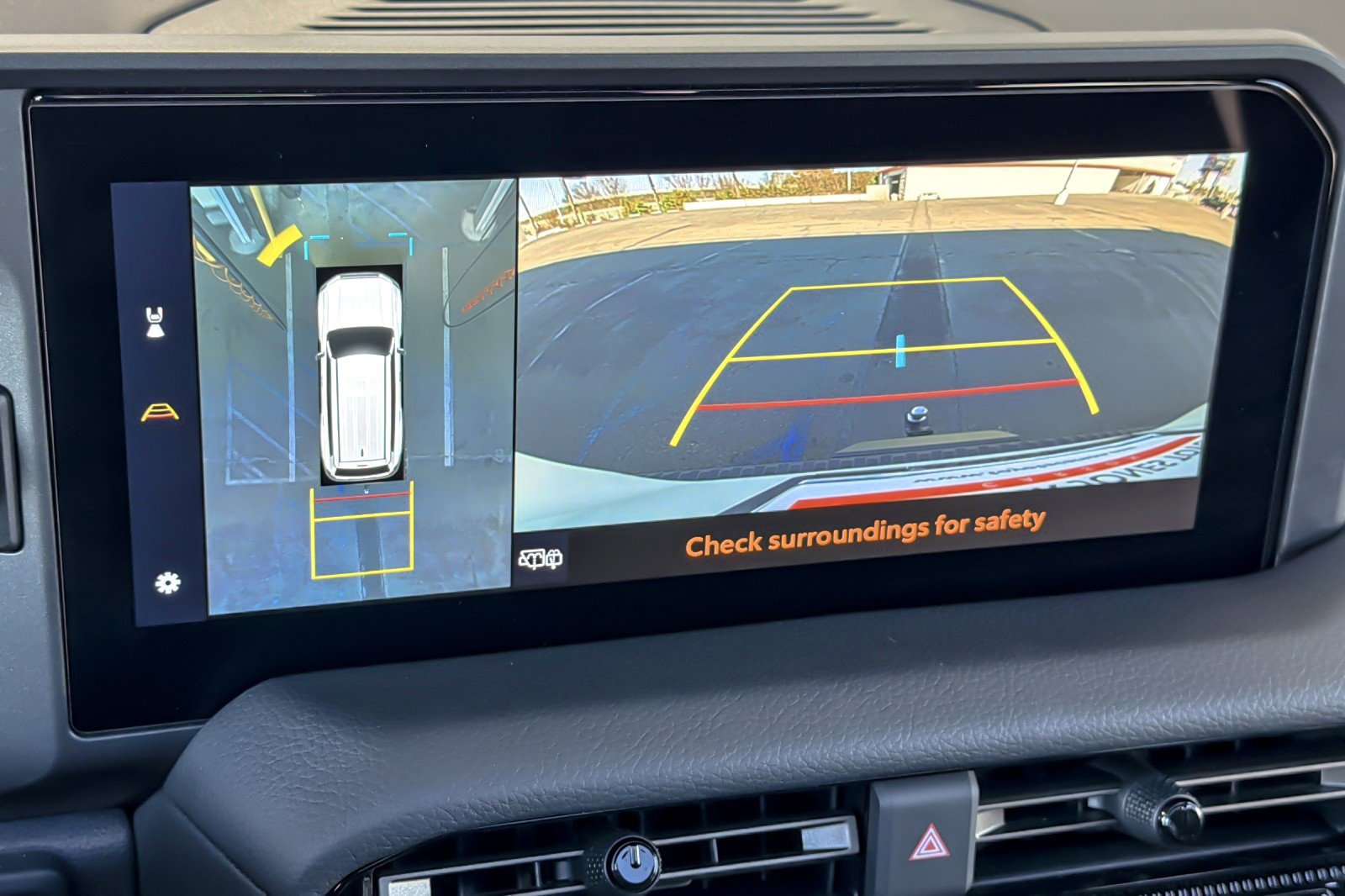 Certified 2025 Toyota Land Cruiser image 18