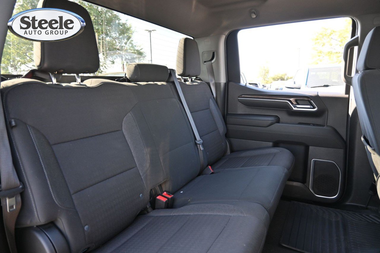 Certified 2024 Chevrolet Silverado 1500 LT AWD/4WD image 23