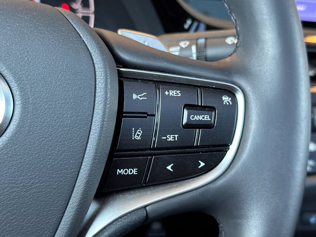 Used 2025 Lexus ES 350 w/ Premium Package FWD image 31