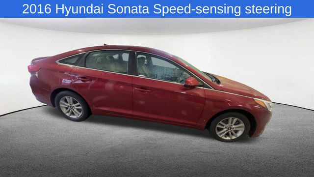Used 2016 Hyundai Sonata SE image 10