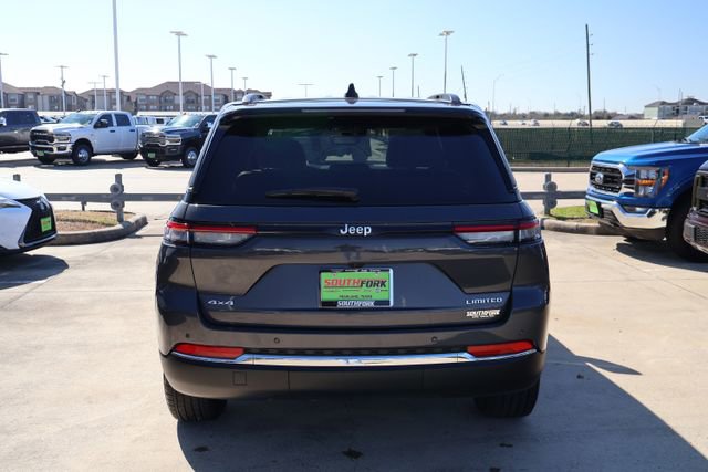 Used 2024 Jeep Grand Cherokee Limited image 6