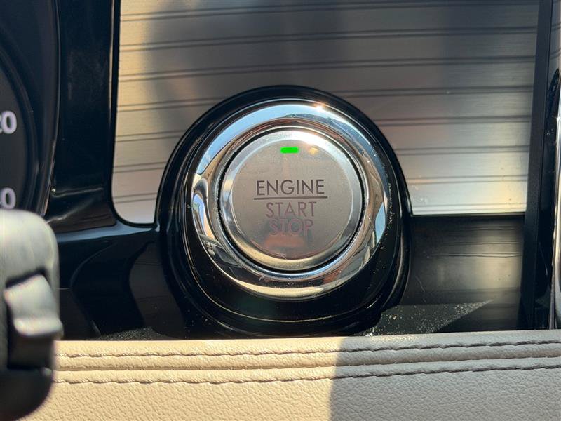 Used 2020 Lincoln Corsair FWD w/ Equipment Group 101A image 55