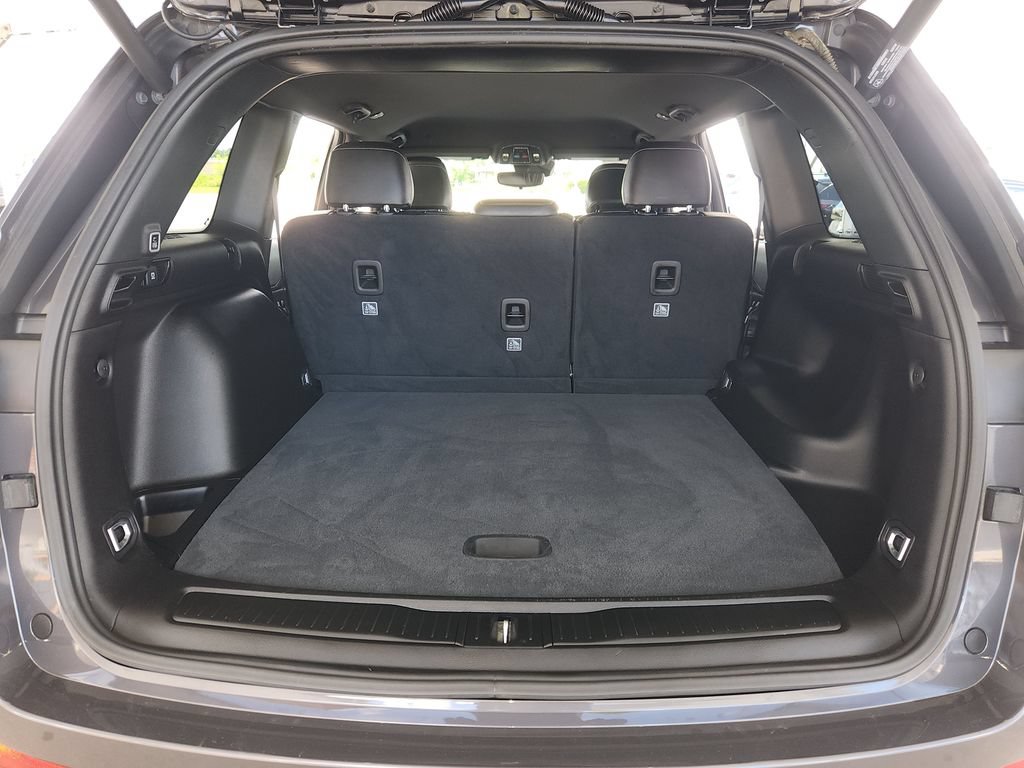 Used 2024 Jeep Grand Cherokee Altitude RWD image 14