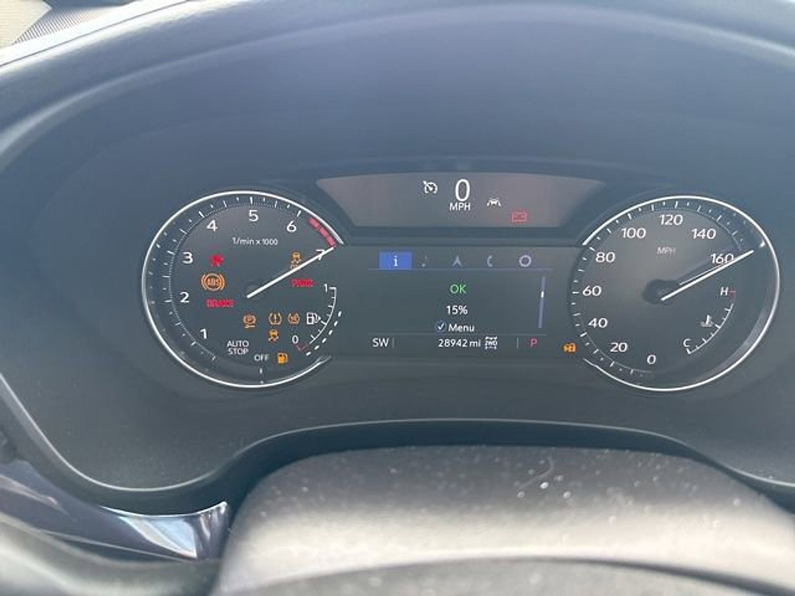 Certified 2023 Cadillac XT4 Luxury w/ Cold Weather Package image 9