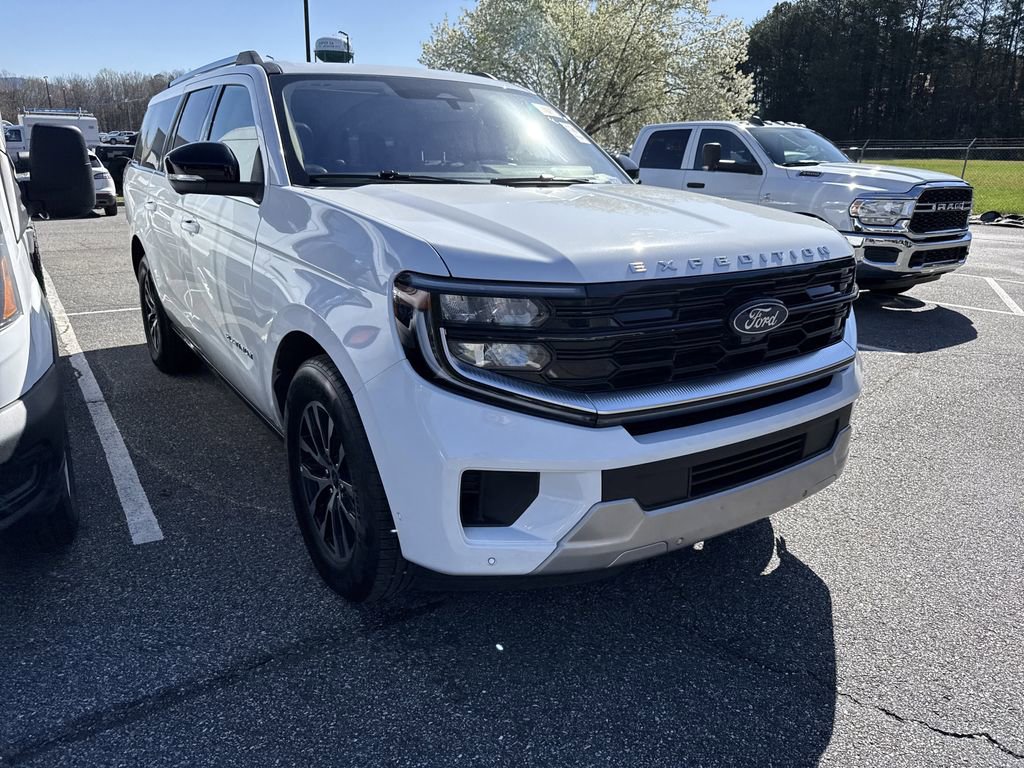 Used 2025 Ford Expedition Max Platinum image 2