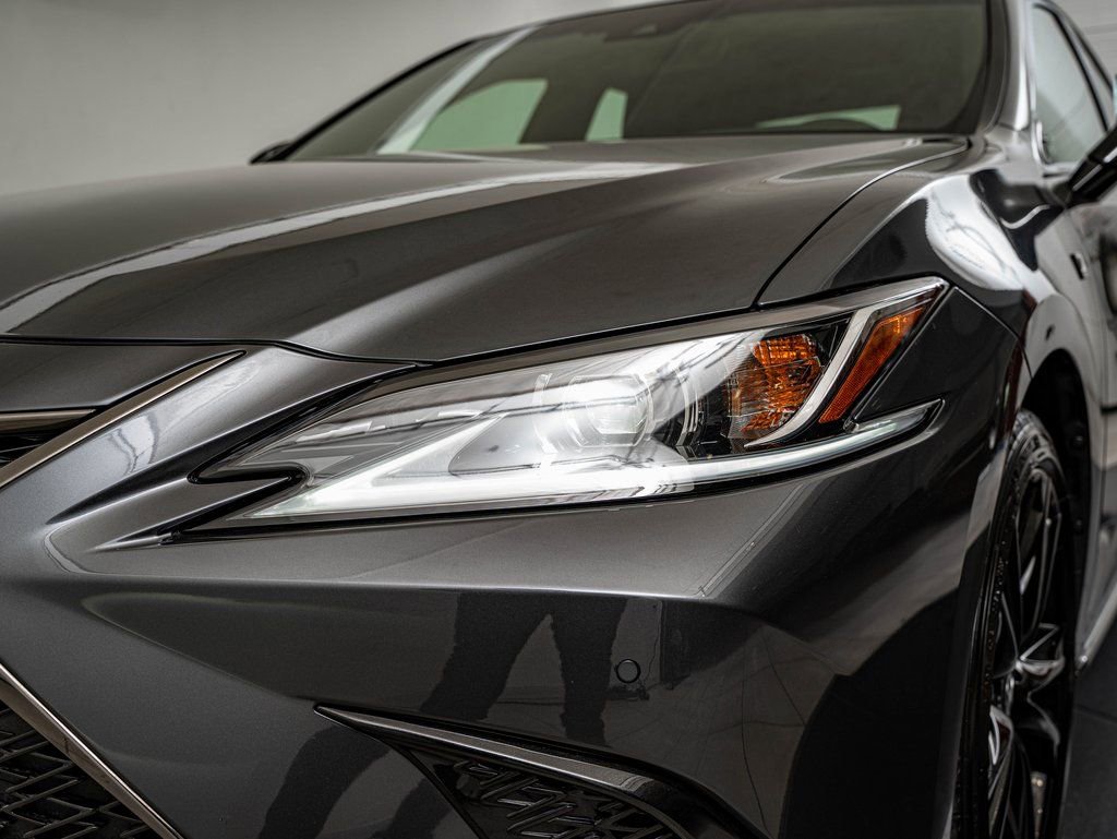 Certified 2025 Lexus ES 350 F Sport image 15