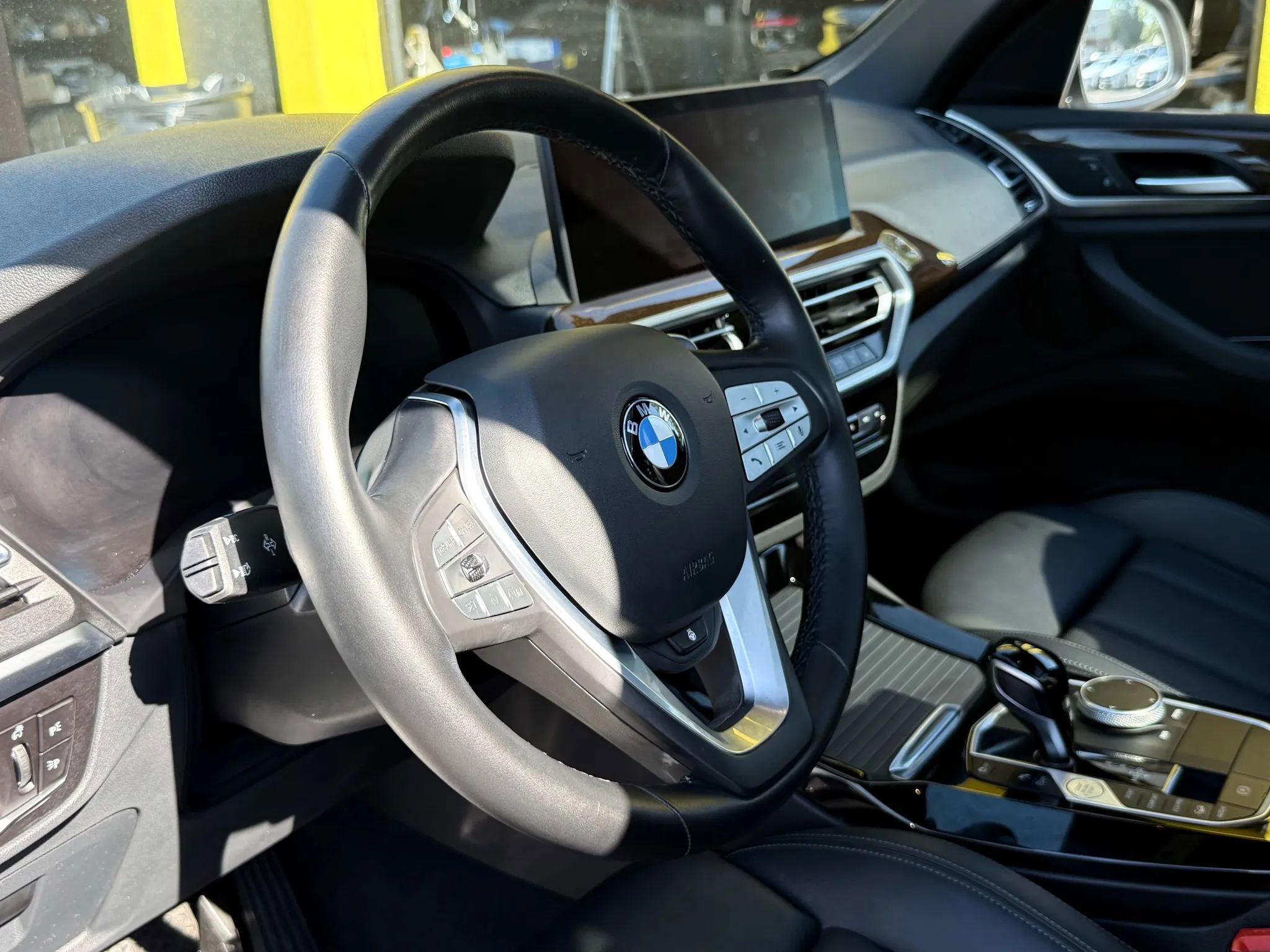 Used 2022 BMW X3 xDrive30i w/ Convenience Package w/ZPA image 9