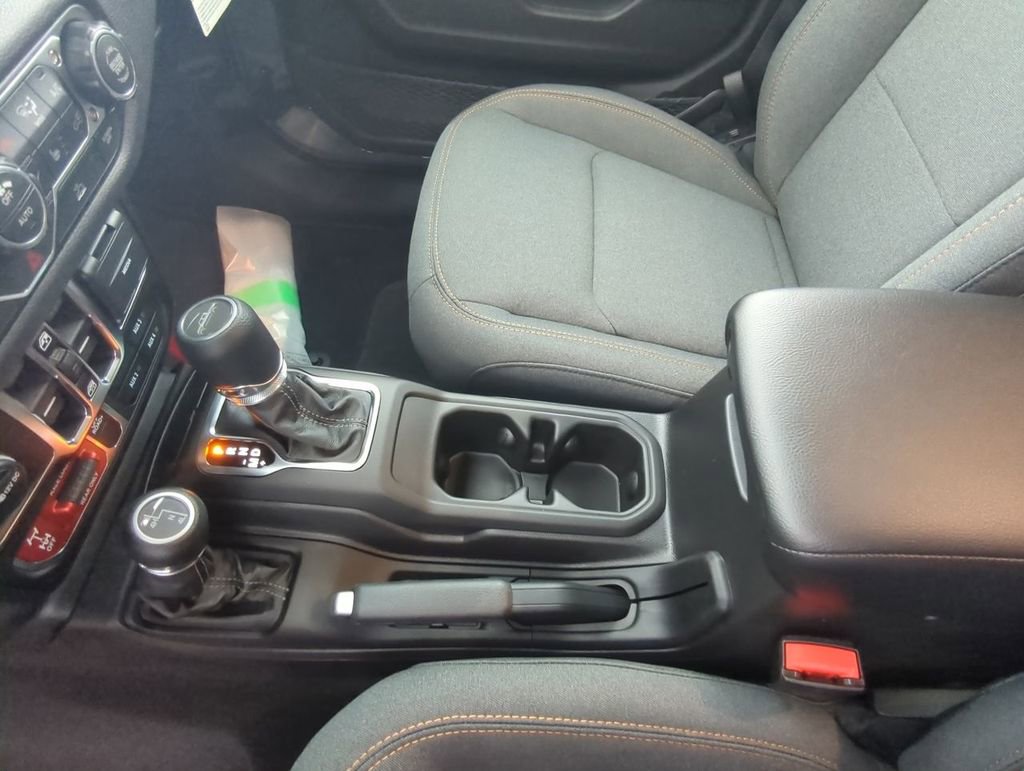 New 2026 Jeep Gladiator Sport AWD/4WD image 24