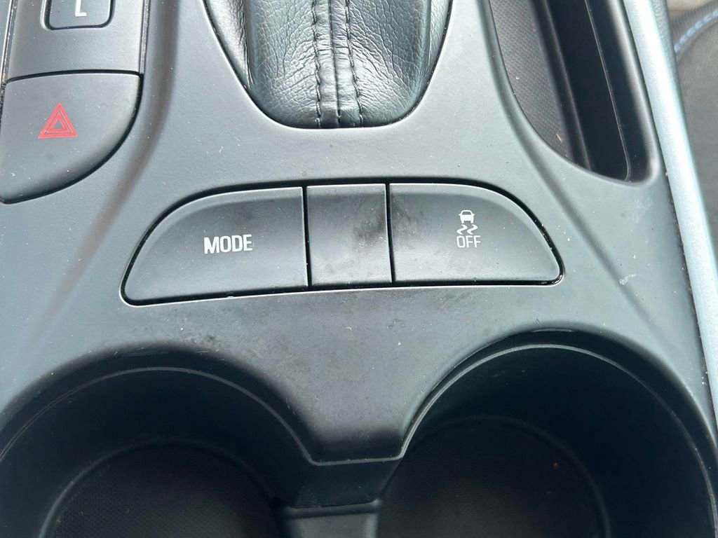Used 2017 Chevrolet Volt LT FWD image 25