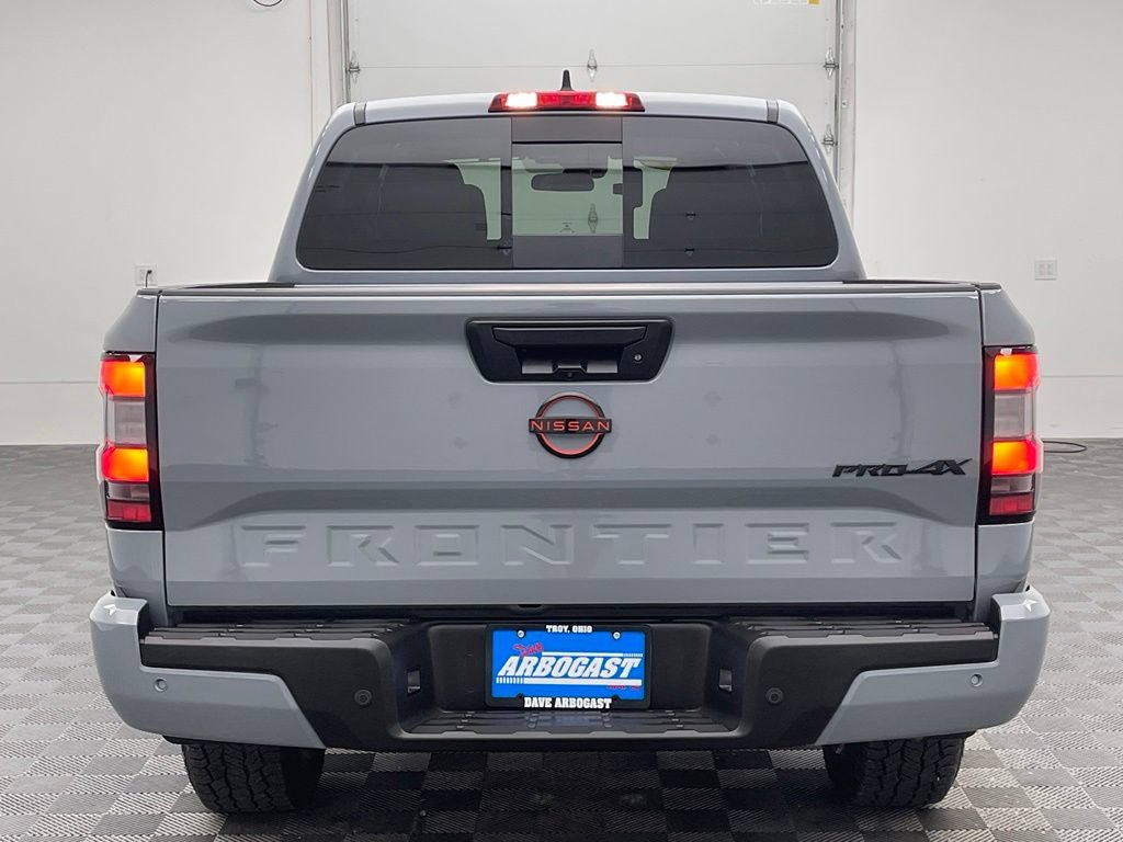Used 2024 Nissan Frontier PRO-4X w/ Technology Package AWD/4WD image 8