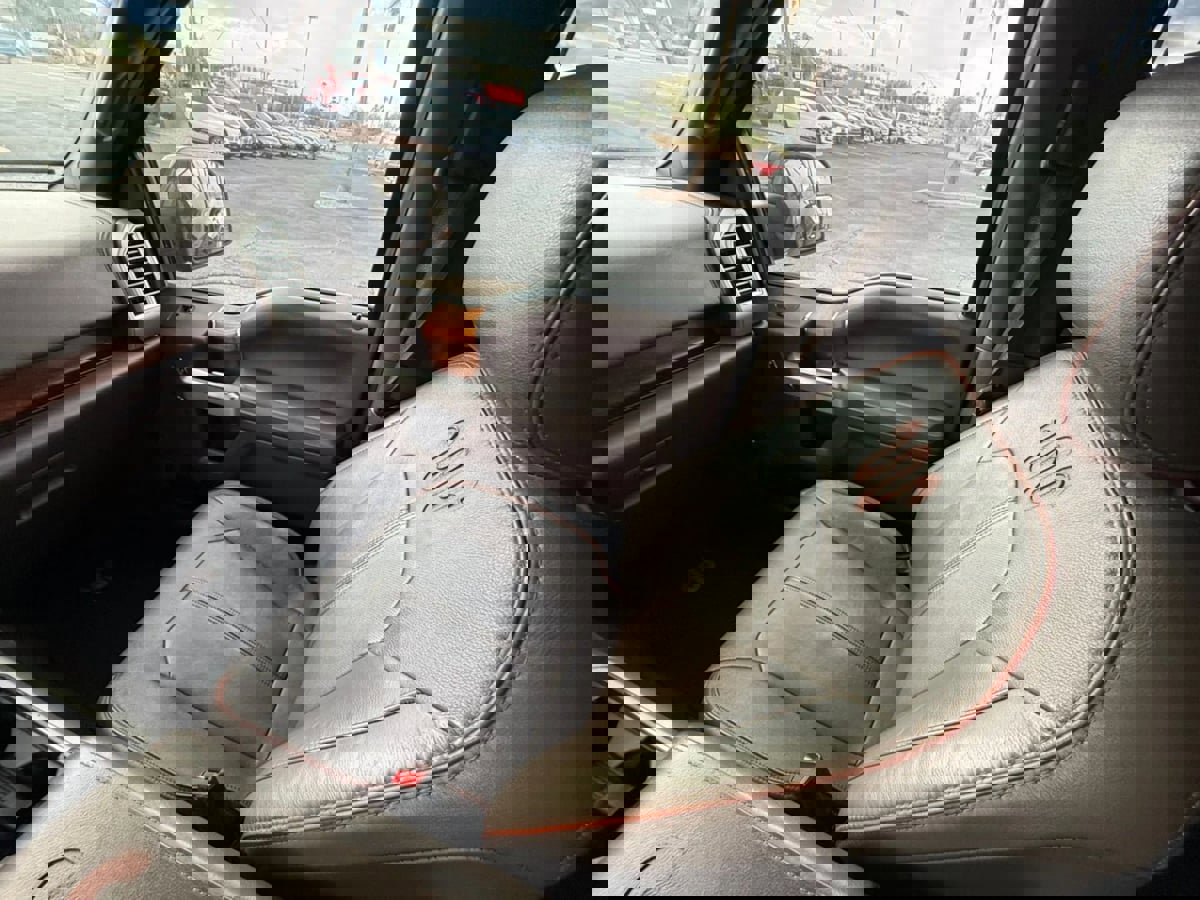 Used 2015 Ford F150 King Ranch w/ Equipment Group 601A Luxury AWD/4WD image 34