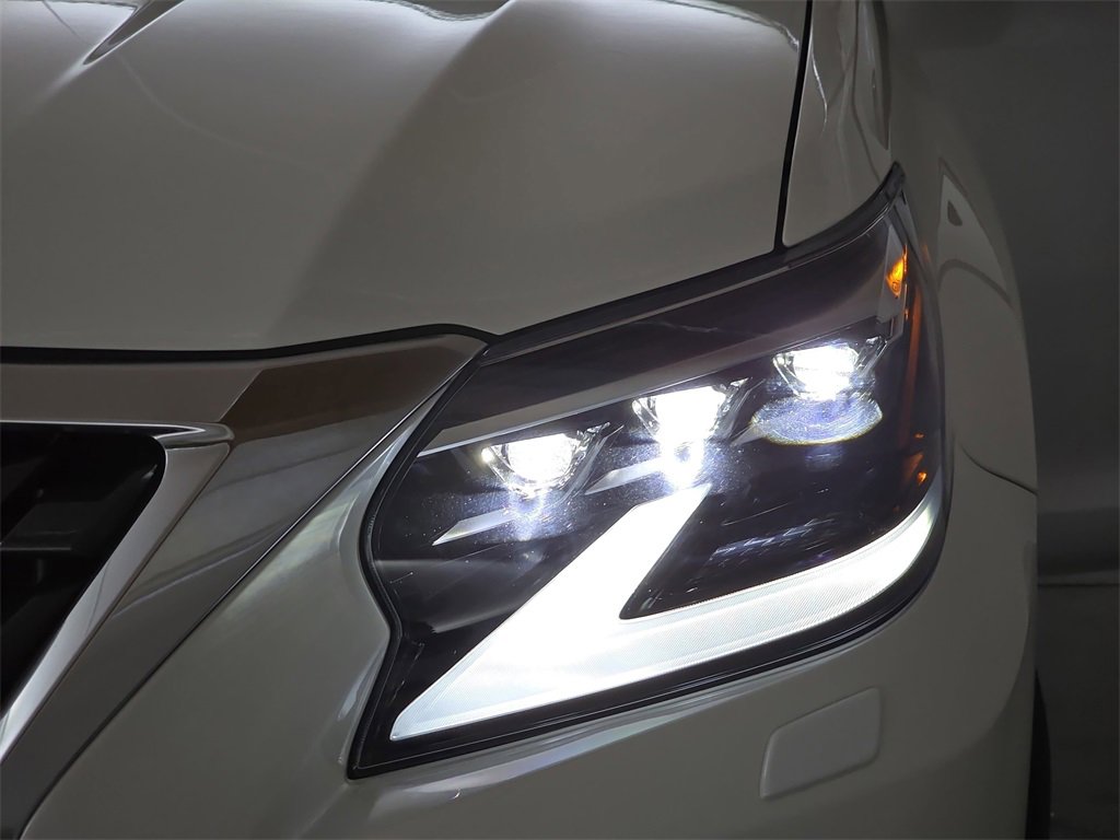 Used 2020 Lexus GX 460 Premium w/ Premium Package image 28
