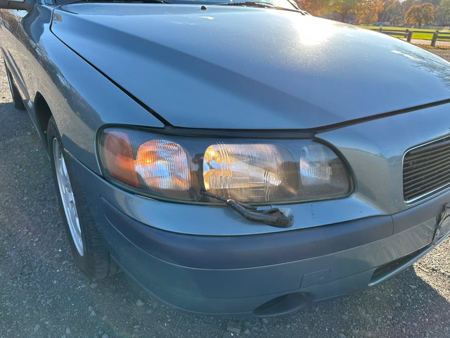 Used 2002 Volvo S60 2.4T AWD/4WD image 4