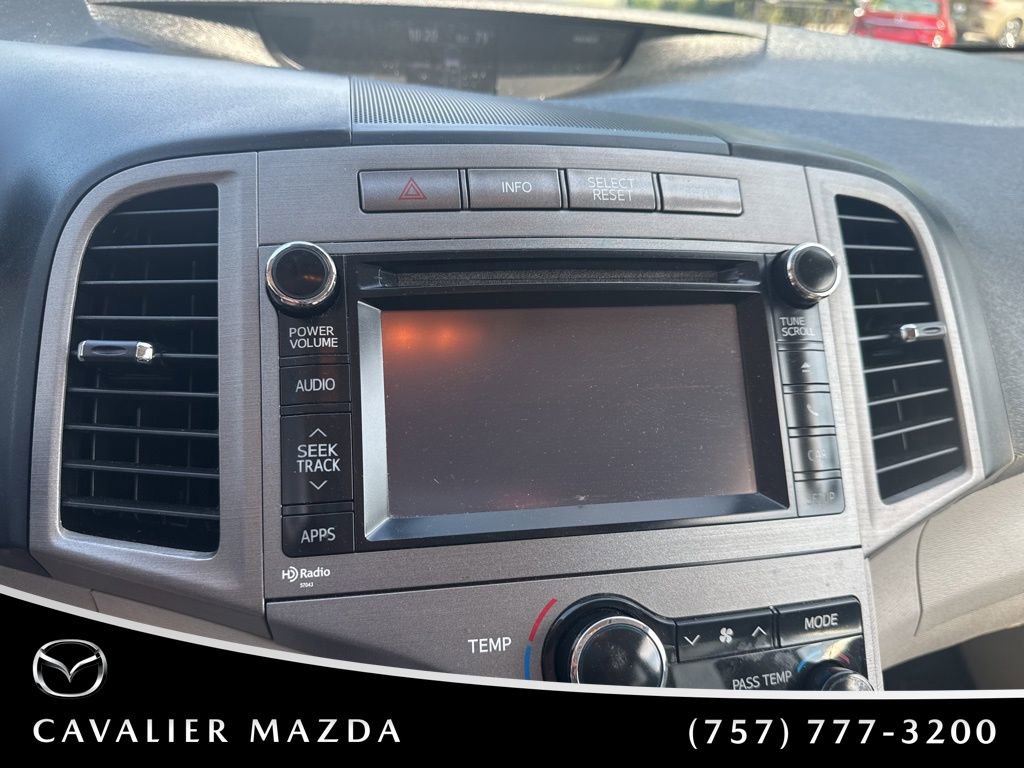 Used 2014 Toyota Venza XLE FWD image 9