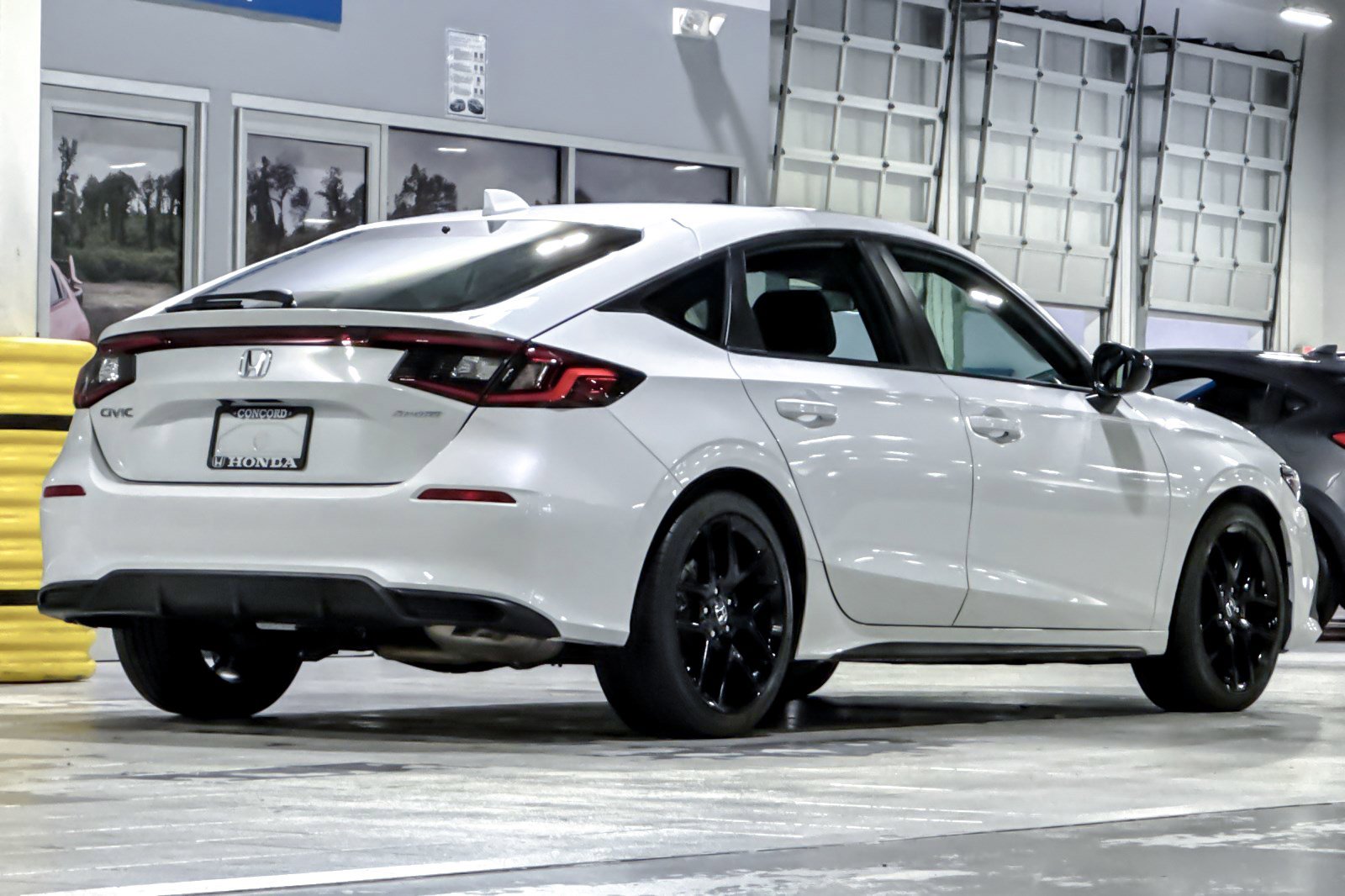 Used 2024 Honda Civic Sport image 9