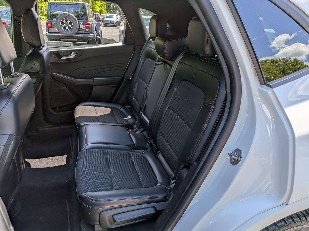 Used 2023 Ford Escape ST-Line w/ Tech Pack #1 AWD/4WD image 20