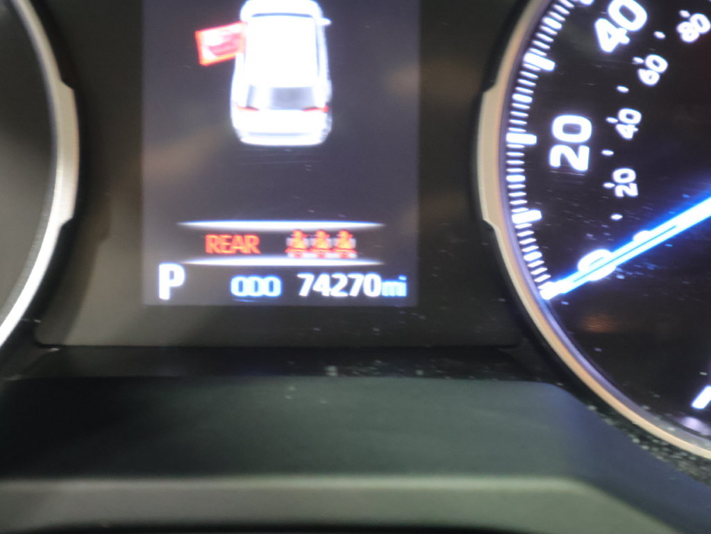 Used 2021 Toyota RAV4 XLE Premium AWD/4WD image 39