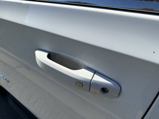 Used 2021 Chevrolet Suburban LT image 30