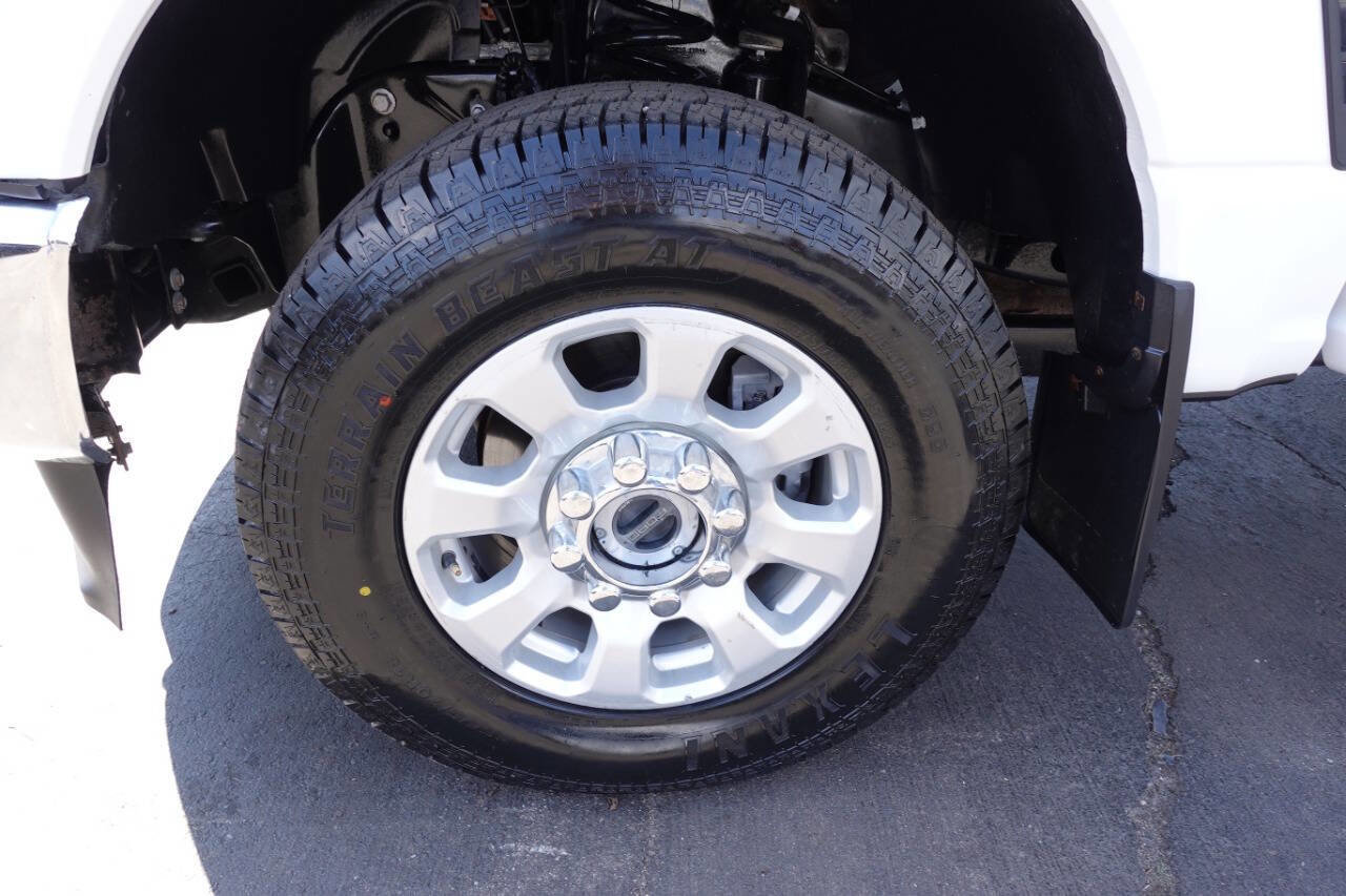 Used 2023 Ford F250 XLT w/ FX4 Off-Road Package image 57