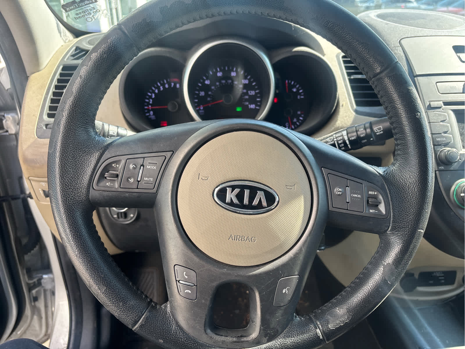 Used 2012 Kia Soul ! image 9