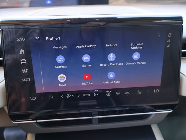 Used 2024 Lincoln Nautilus Reserve w/ Equipment Group 202A image 28