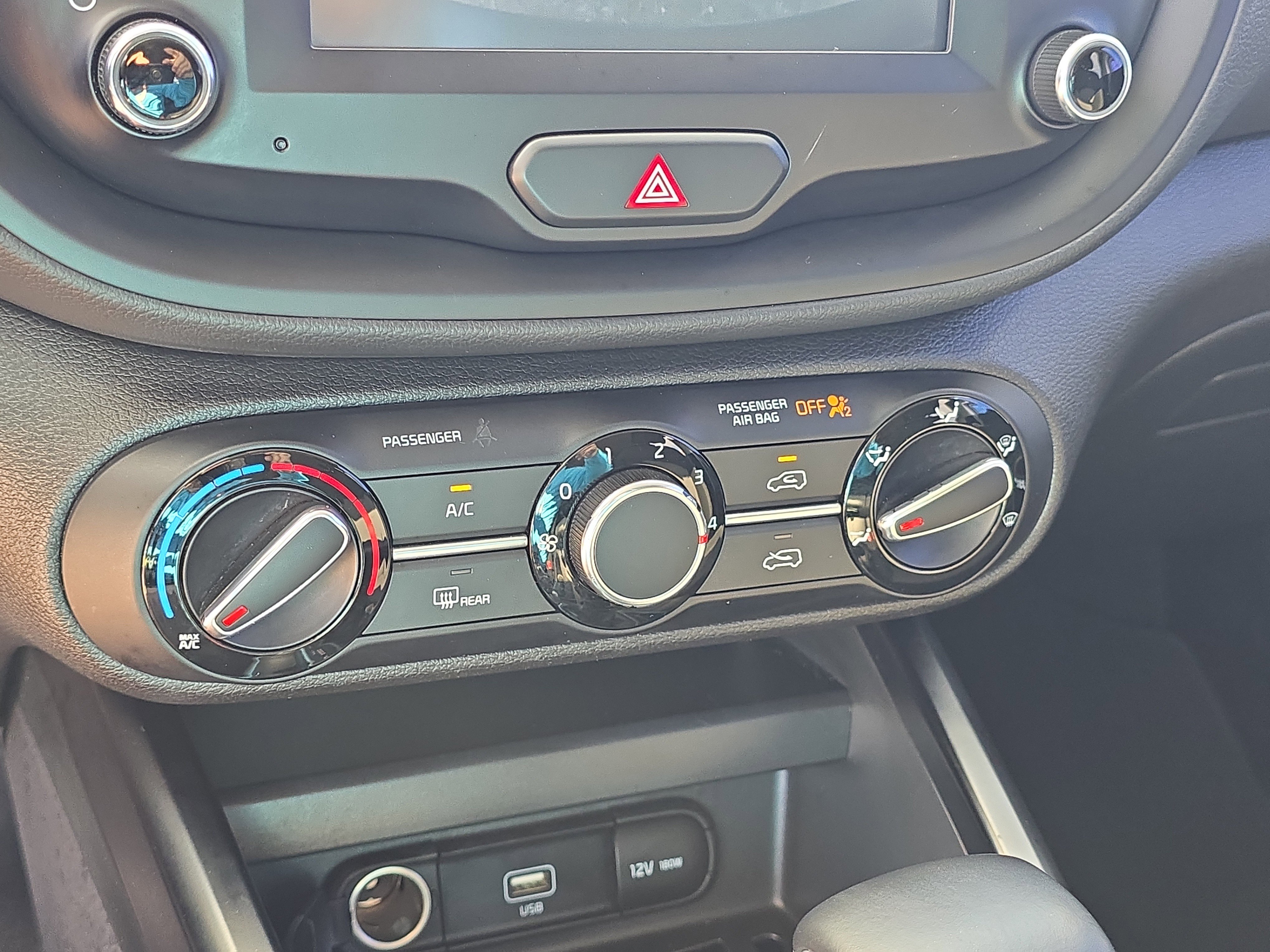 Certified 2020 Kia Soul X-Line FWD image 23