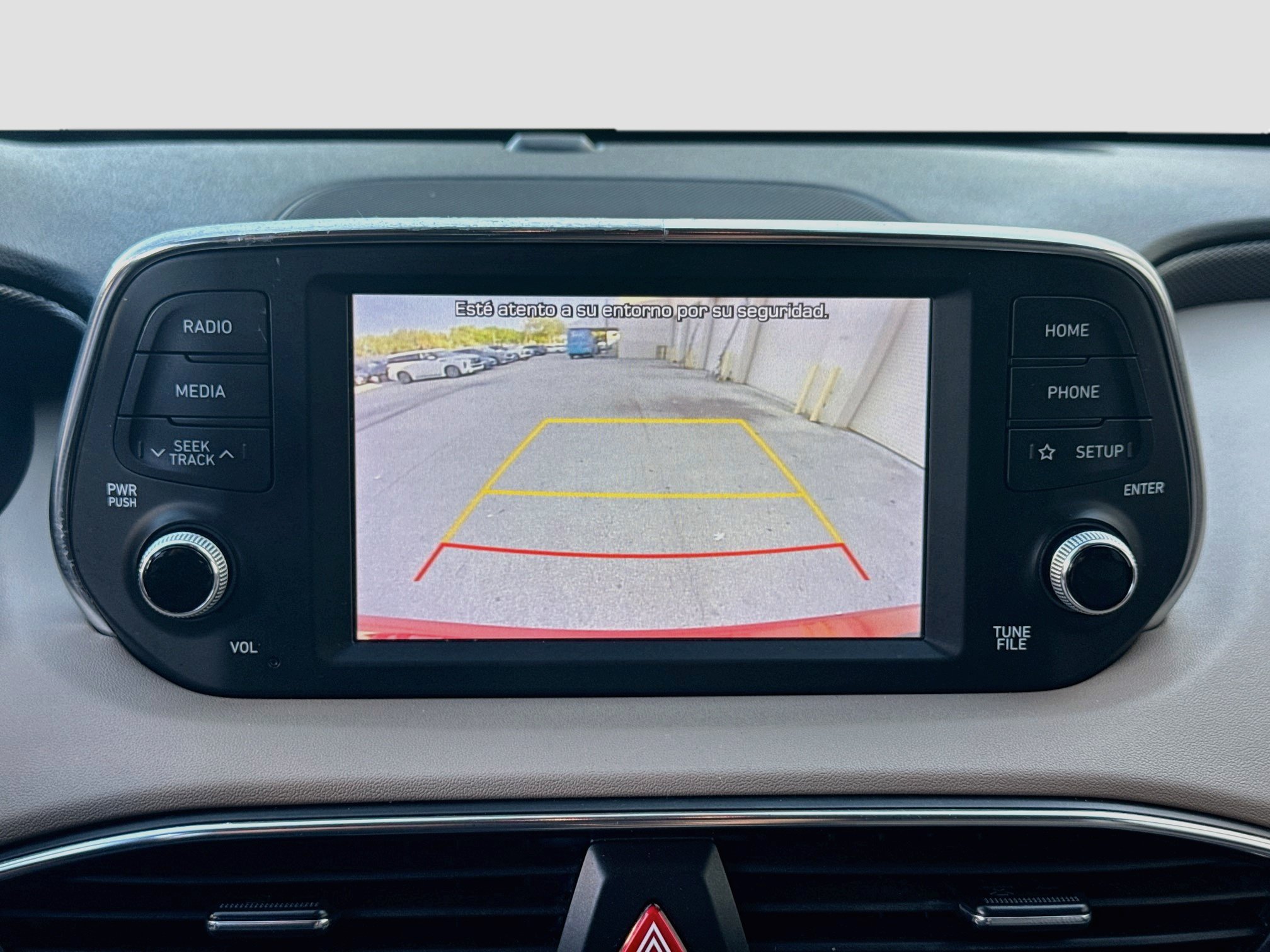 Used 2020 Hyundai Santa Fe SE FWD image 11