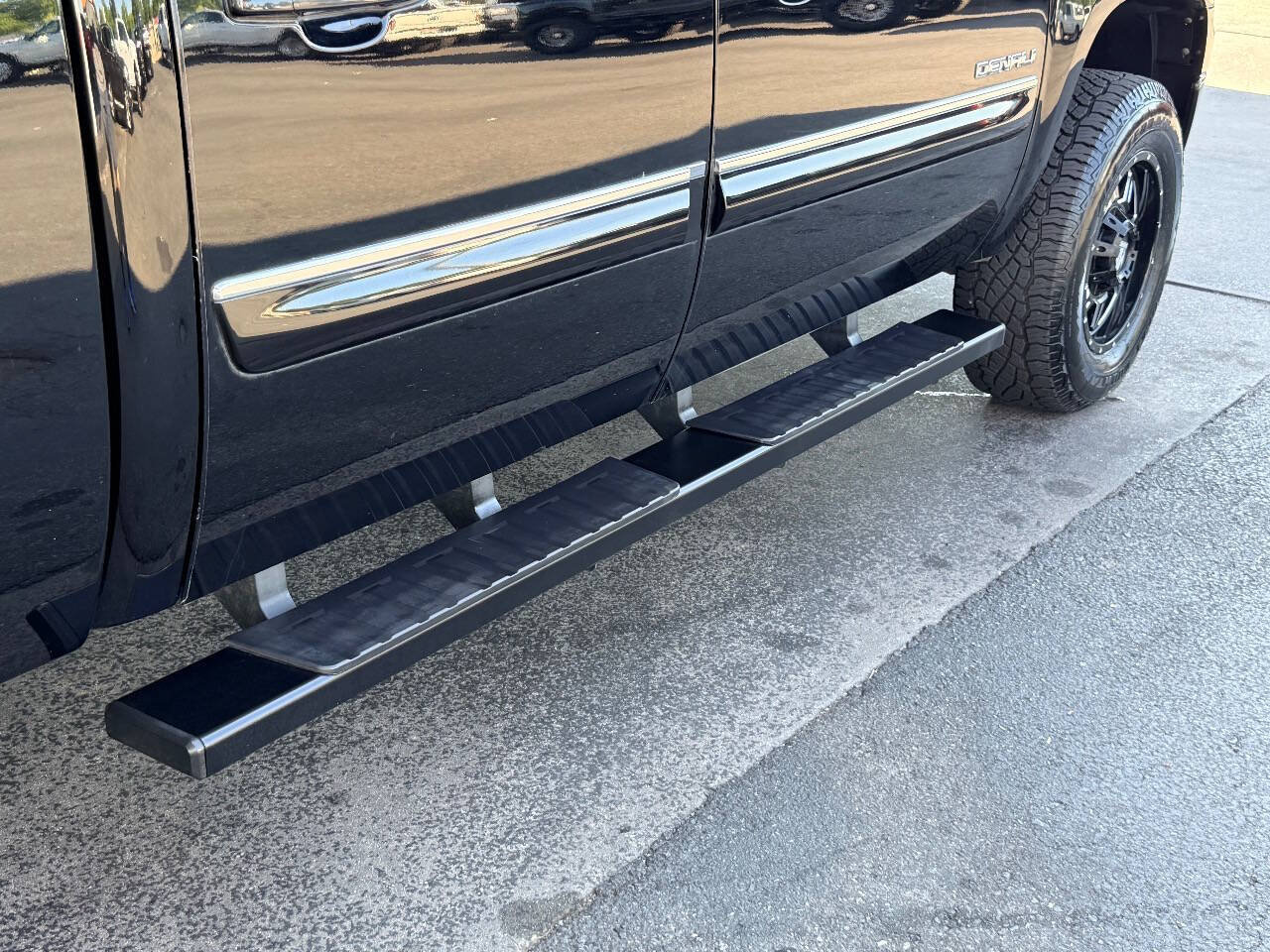 Used 2013 GMC Sierra 1500 Denali AWD/4WD image 15