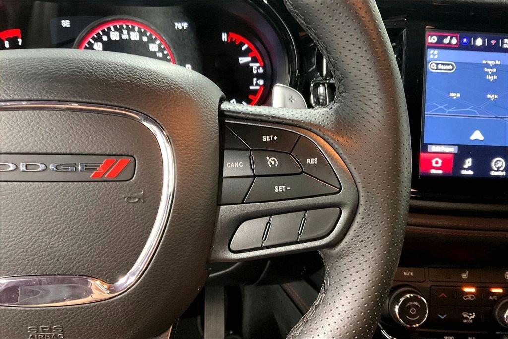 Used 2025 Dodge Durango R/T w/ Blacktop Package AWD/4WD image 25