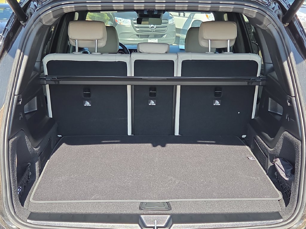 New 2026 Mercedes-Benz GLB 250 image 11