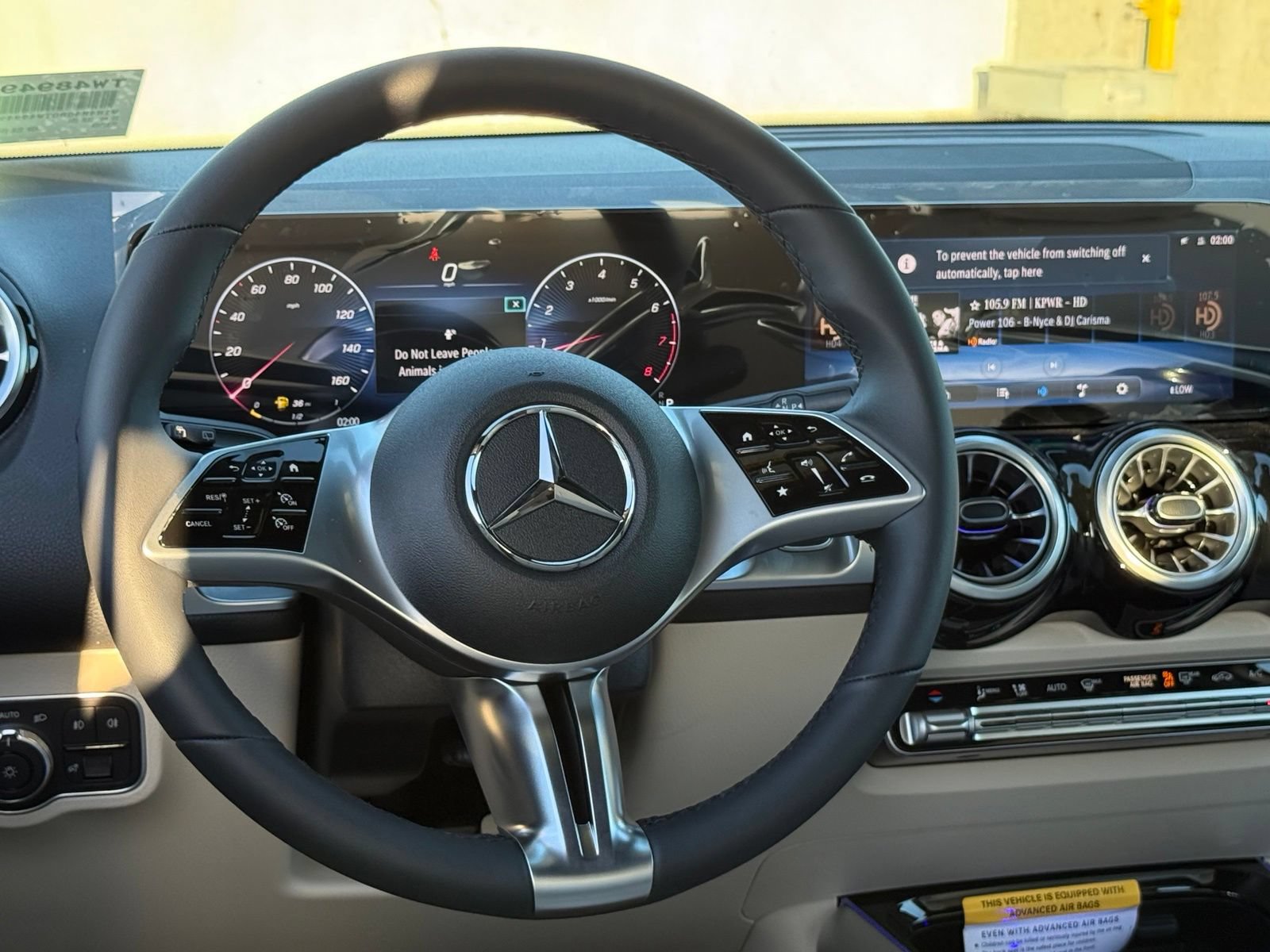 New 2026 Mercedes-Benz GLB 250 image 30