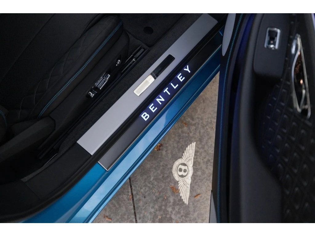Certified 2022 Bentley Continental GT AWD/4WD image 38