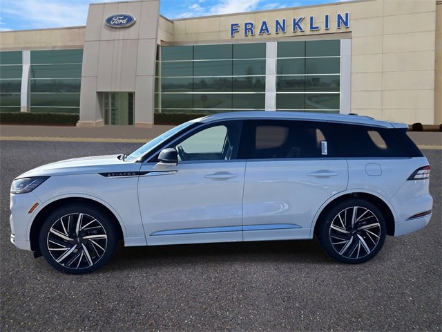 New 2026 Lincoln Aviator Black Label w/ Dynamic Handling Package image 4