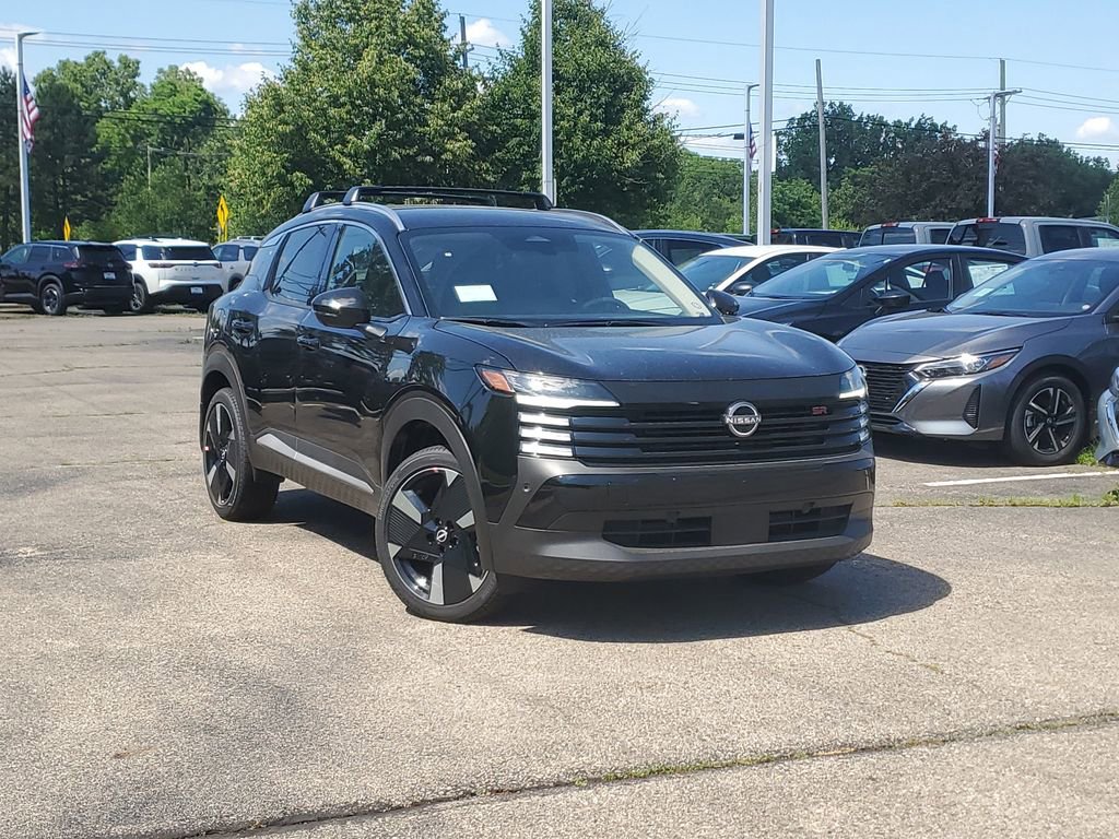 New 2025 Nissan Kicks SR