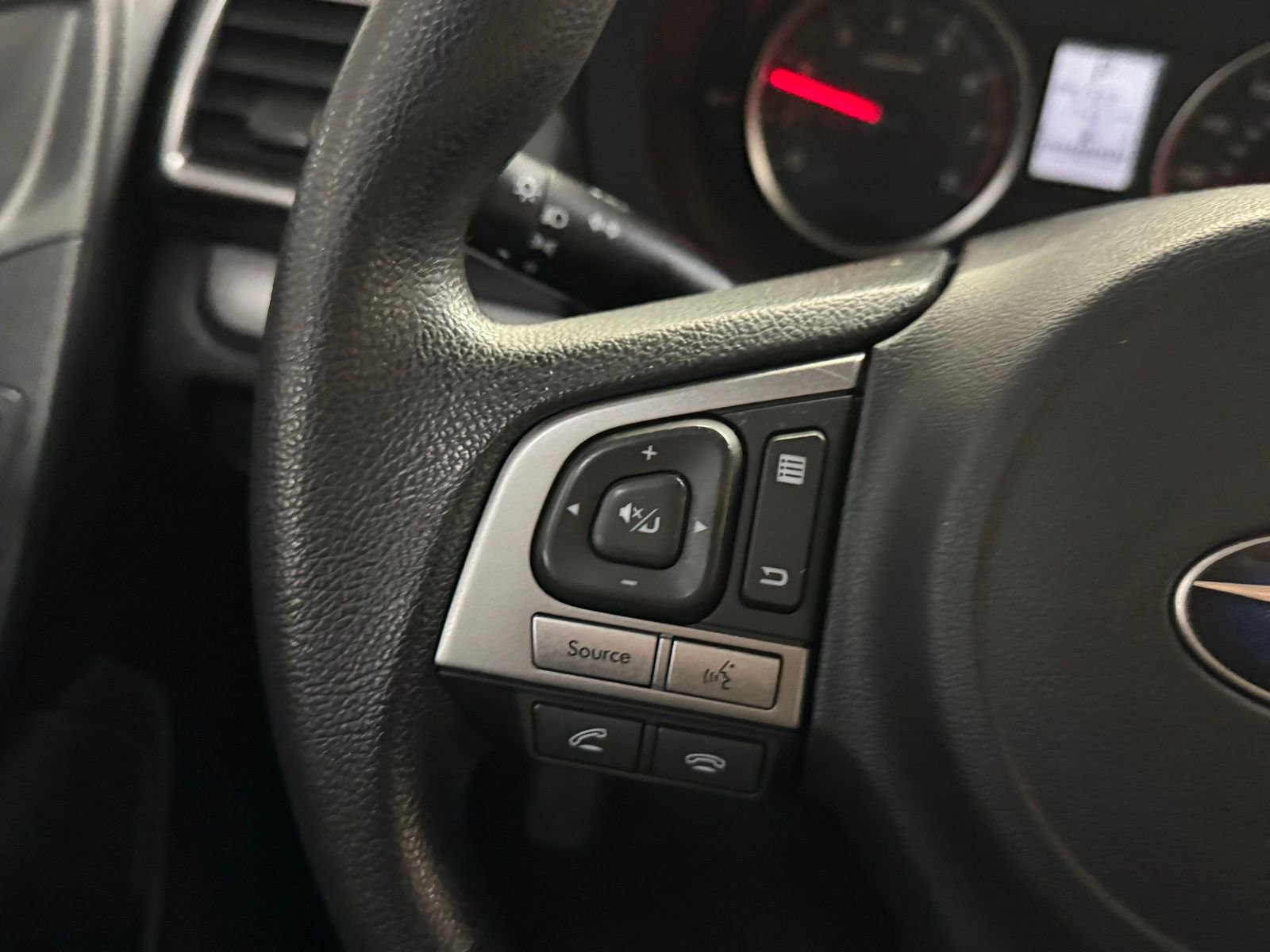 Used 2018 Subaru Forester 2.5i Premium w/ All-Weather Package image 21