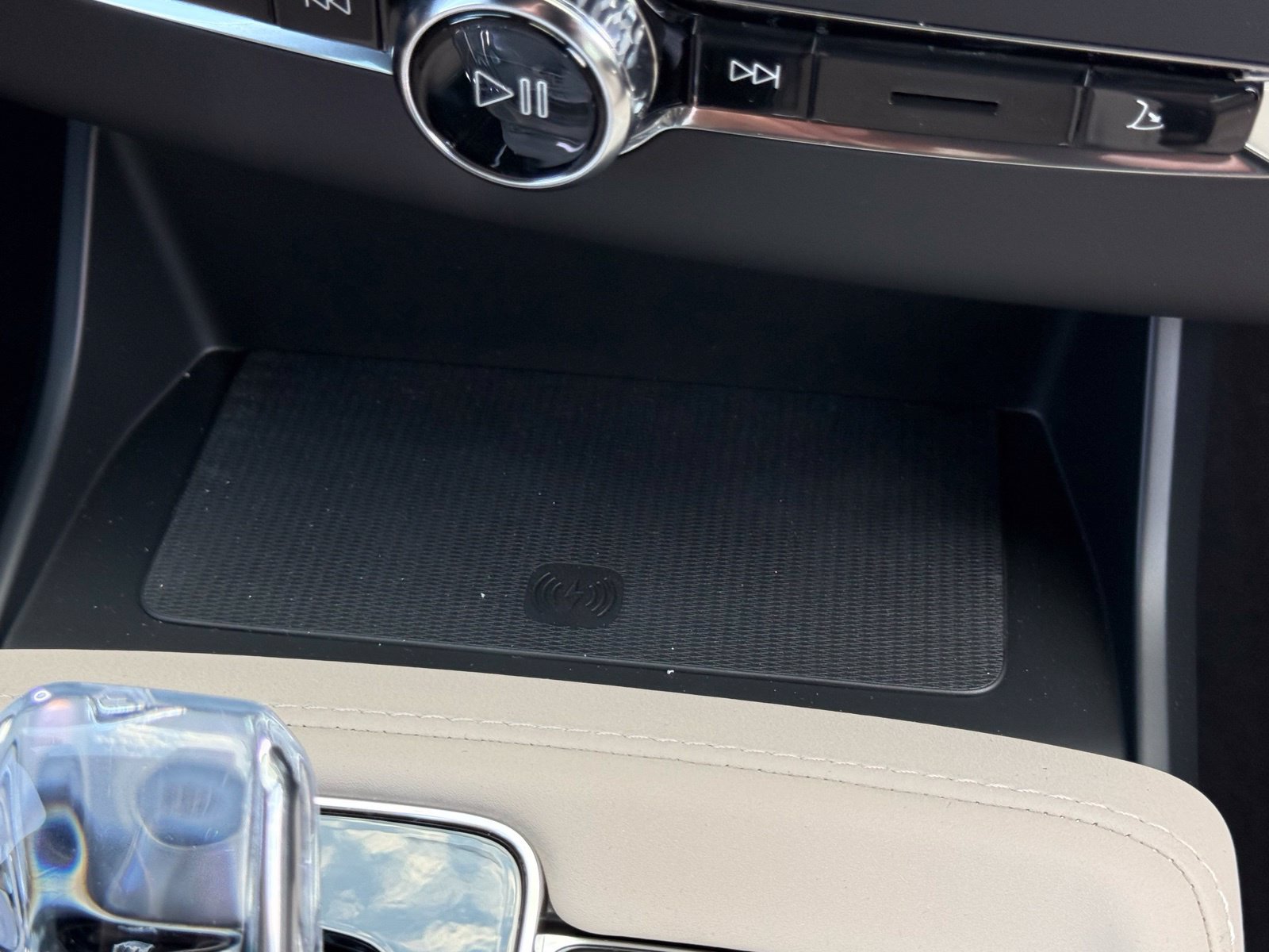 New 2027 Volvo XC90 B6 Ultra AWD/4WD image 31