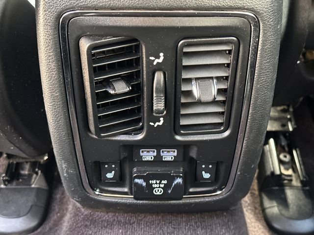 Used 2017 Jeep Grand Cherokee Limited AWD/4WD image 22