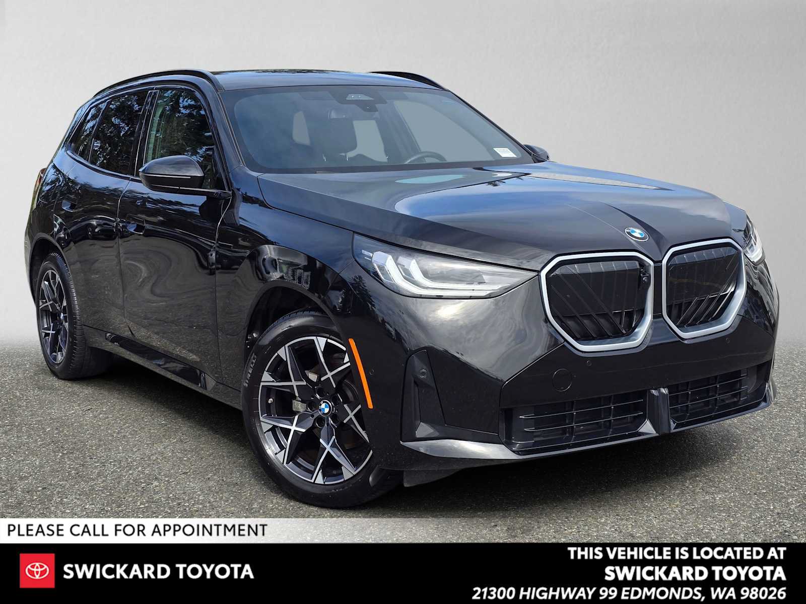 Used 2025 BMW X3 xDrive30i AWD/4WD image 1