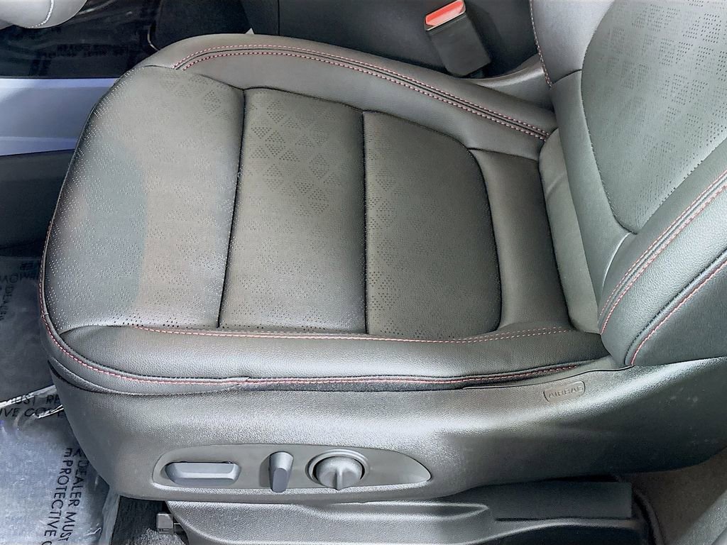 New 2027 Chevrolet Bolt RS w/ Technology Package image 18