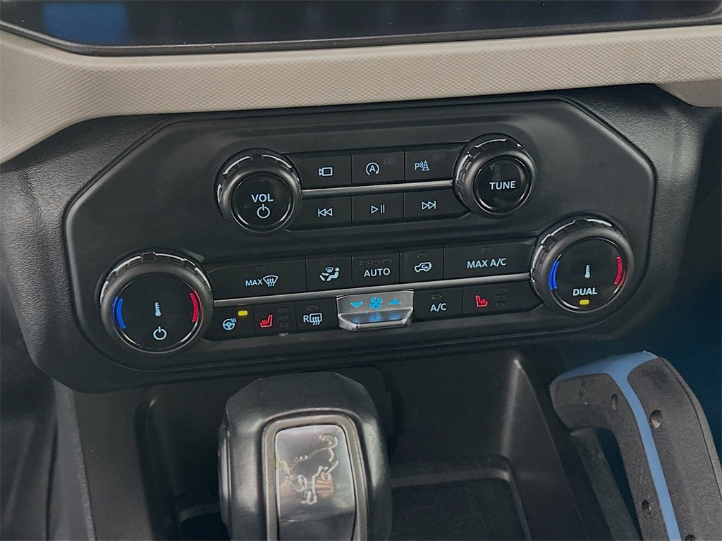 Used 2022 Ford Bronco Wildtrak image 17