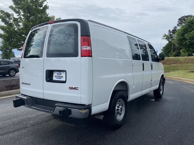 Used 2025 GMC Savana 2500 w/ Driver Convenience Package RWD image 3
