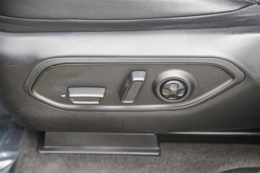 Used 2021 Jeep Grand Cherokee L Limited image 22