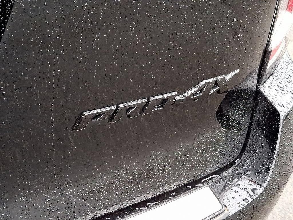 Certified 2025 Nissan Armada PRO-4X AWD/4WD image 31